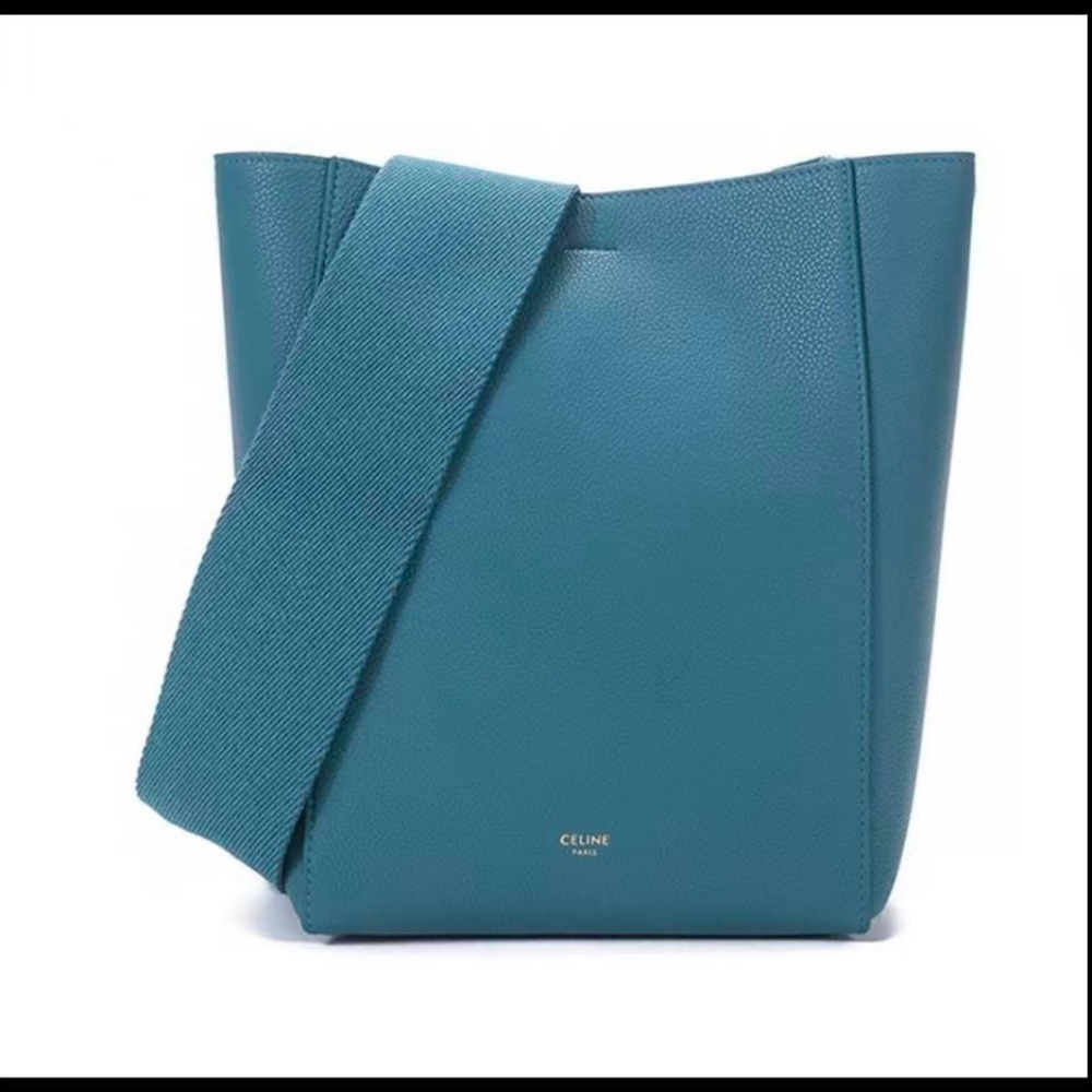 CELINE  Soft Grained Calfskin Sangle Bucket Bag